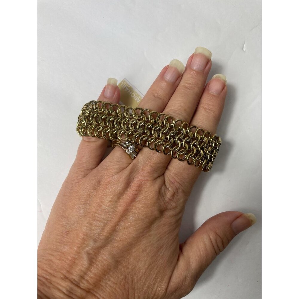 Michael Kors Gold-Tone Chain-Link Bracelet With Signature Logo Clasp - Picture 7 of 11
